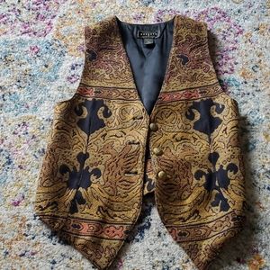 Tapestry vest by Express size sm.